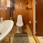 Lovely In With Wifi Holiday home *